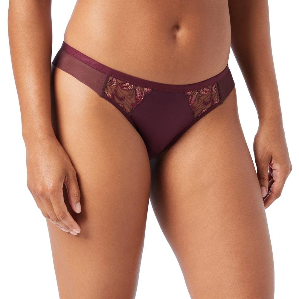 Triumph Freesia Florale Brazilian Deep Burgundy
