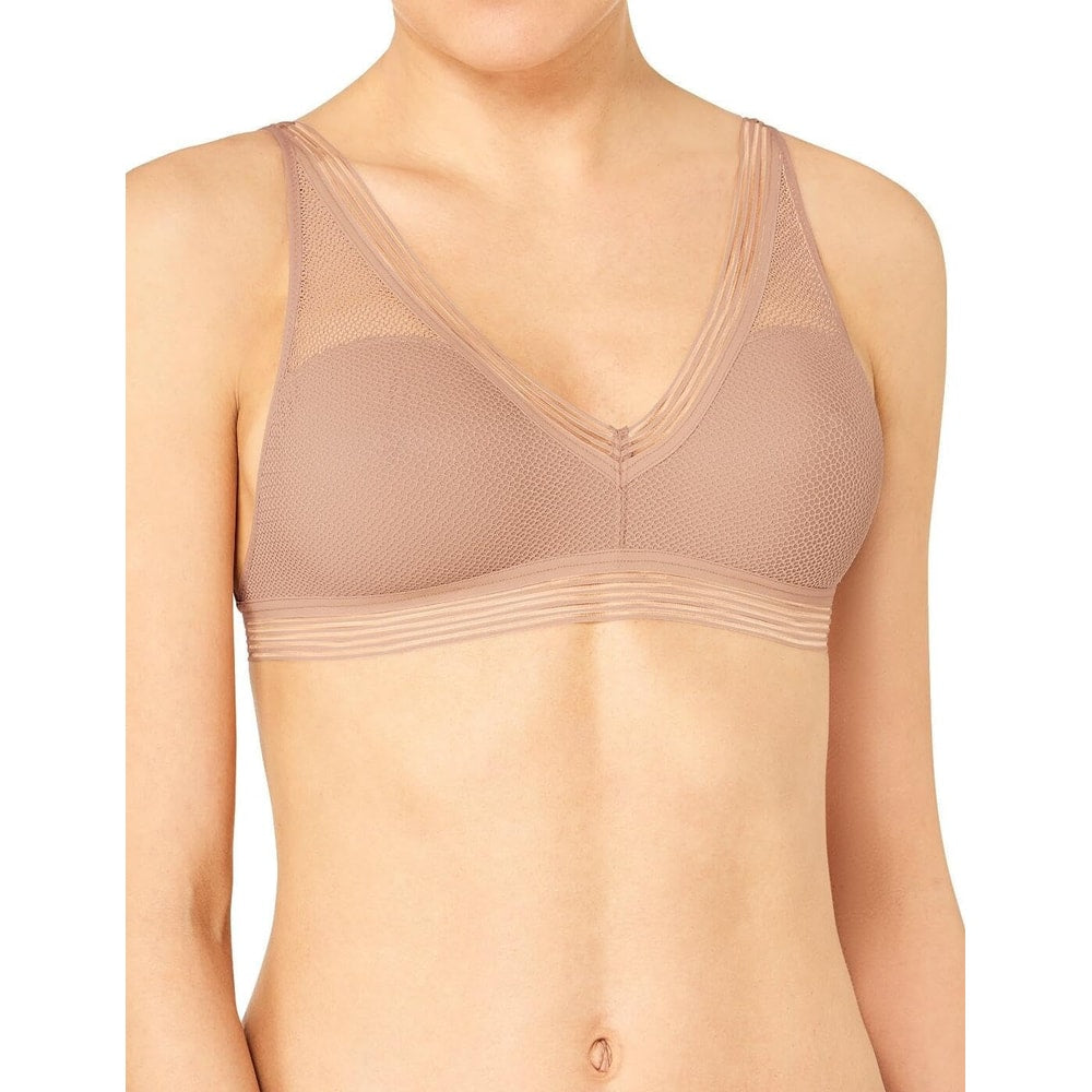 Triumph Infinite Sensation N01 Smooth Skin