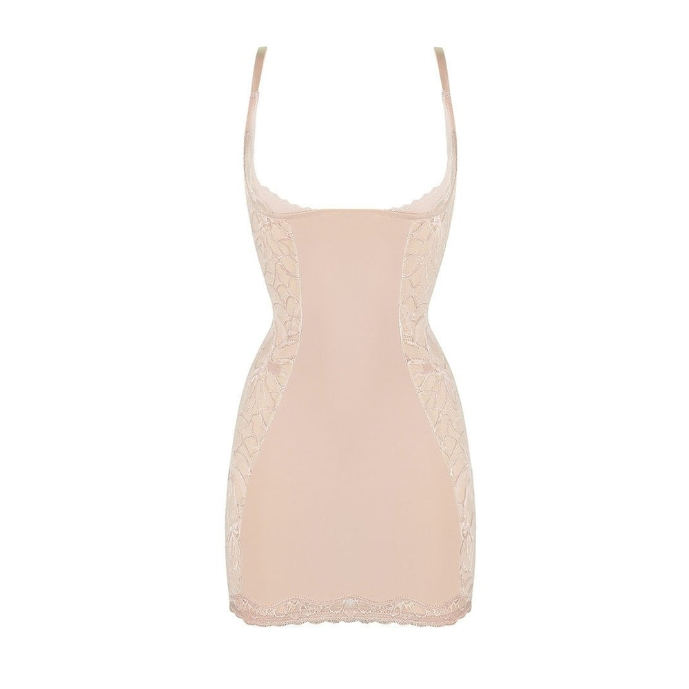 Triumph Magic Boost Bodydress Beige