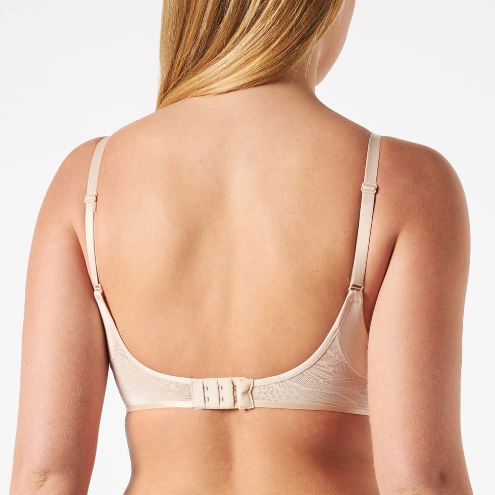 Triumph Airy Sensation WP Beige