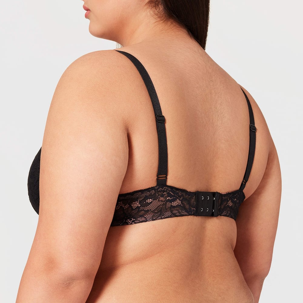 Triumph Amourette Charm WP03 Black