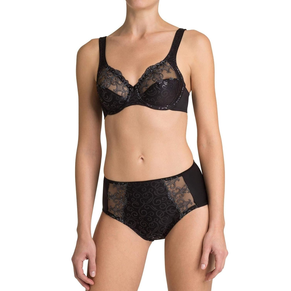 Triumph Riccarda W Black