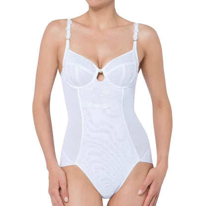 Triumph Wild Rose Florale BSW White 