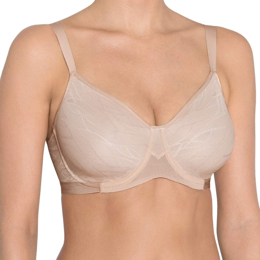 Triumph Airy Sensation W01 Beige 