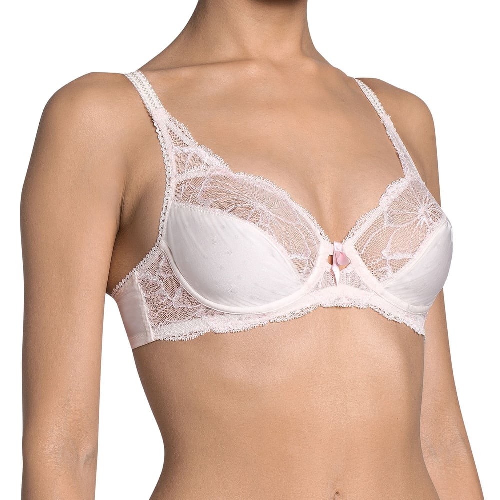 Triumph Amour Spotlight W Angora 