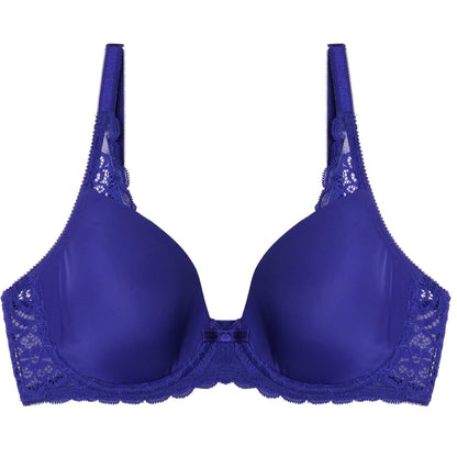 Triumph Amourette Spotlight WHP X Blue Storm 