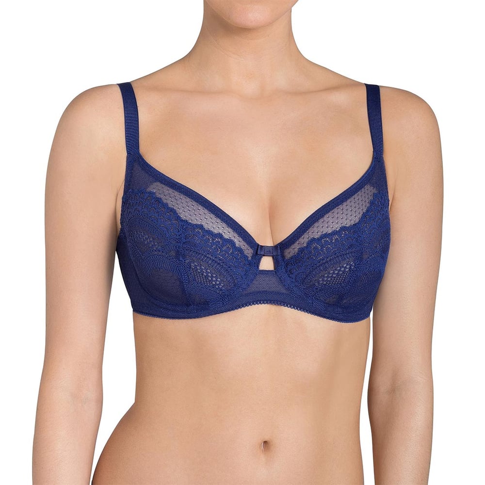 Triumph Beauty-Full Darling W02 Deep Water 