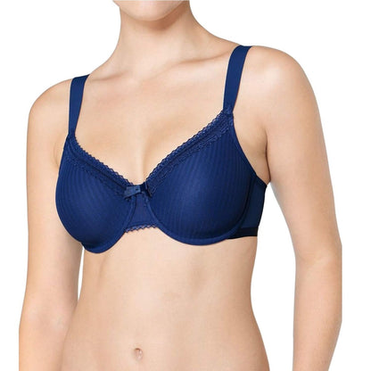 Triumph Beauty-Full Idol W01 Deep Water 