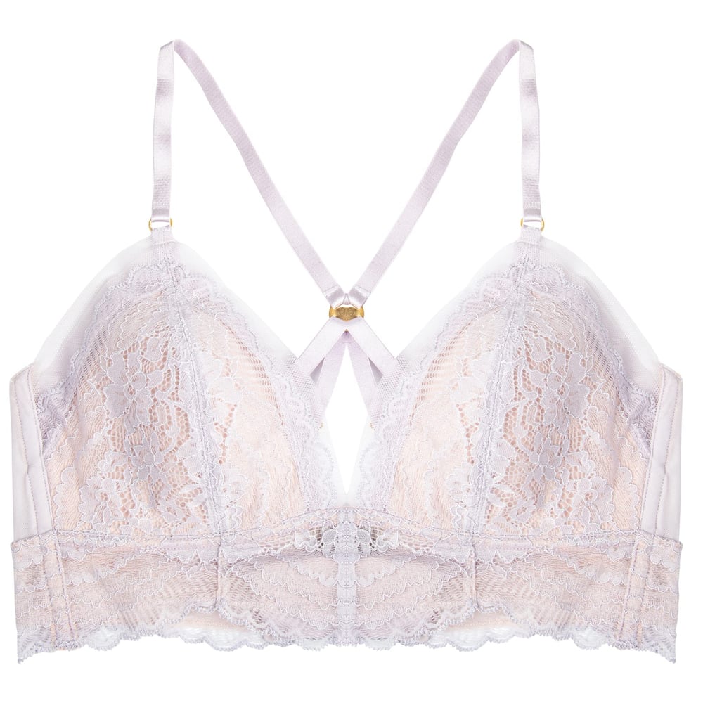 Triumph Captivating Essence P E Light Combination 