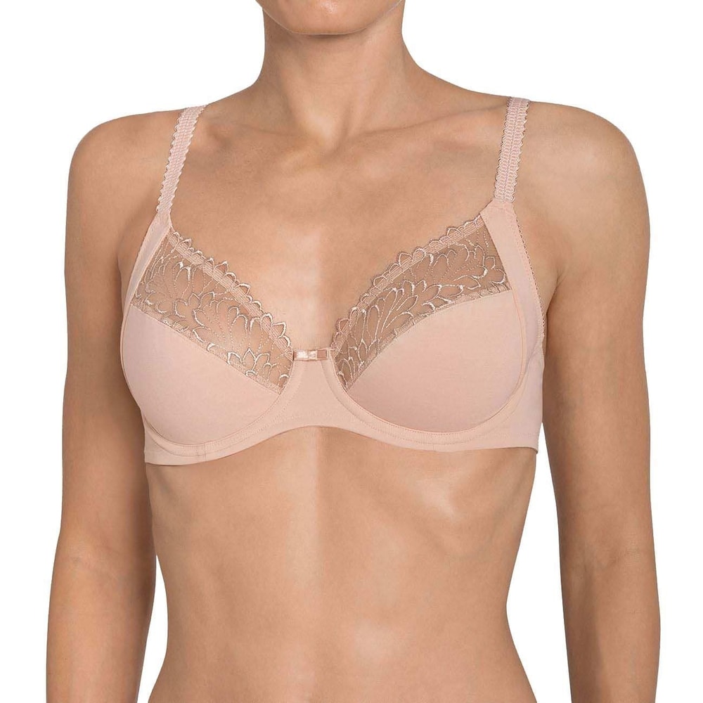 Triumph Modern Beauty W Neutral Beige  