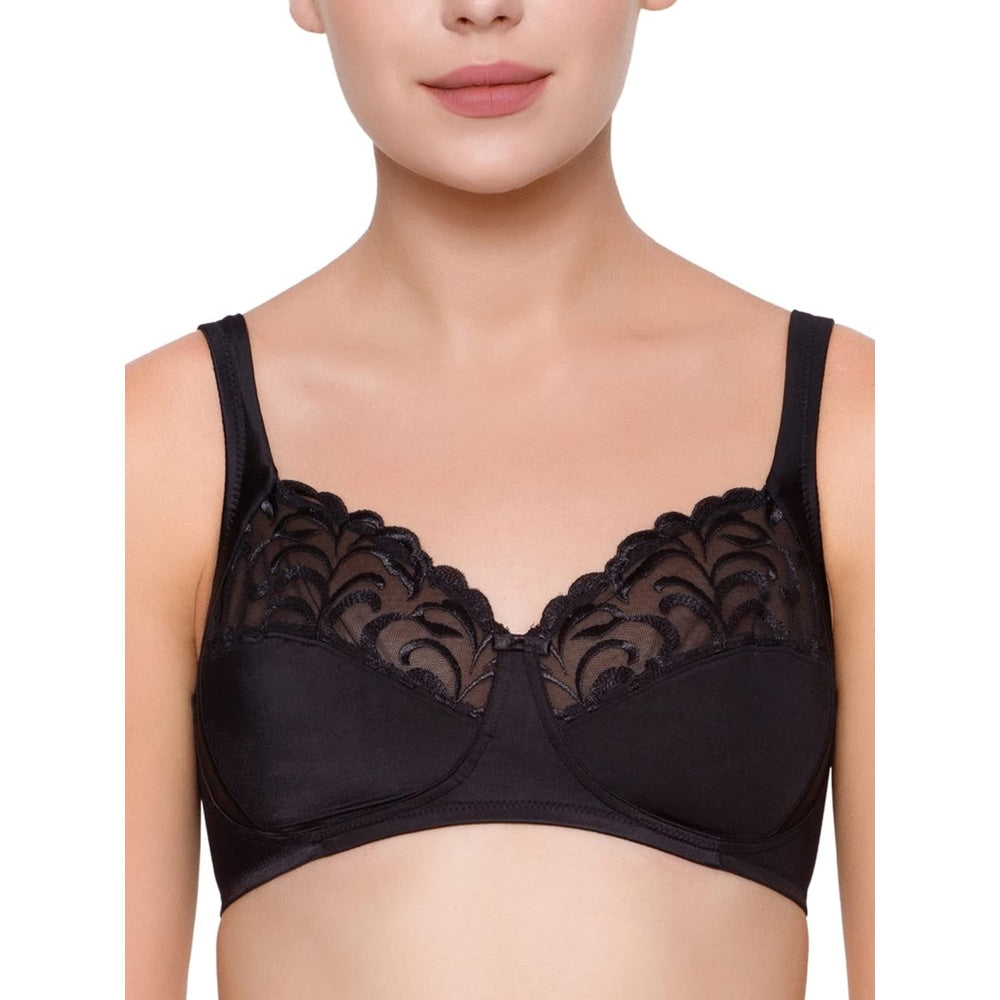 Triumph Modern Finesse N Black 
