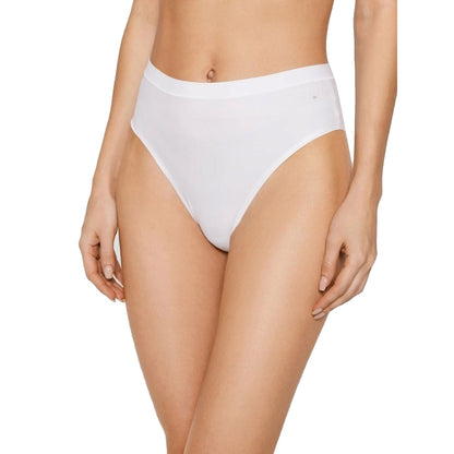 Triumph Smart Micro Tai Plus01 White 