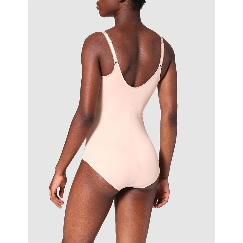 Triumph Modern Posy BS01 Neutral Beige  