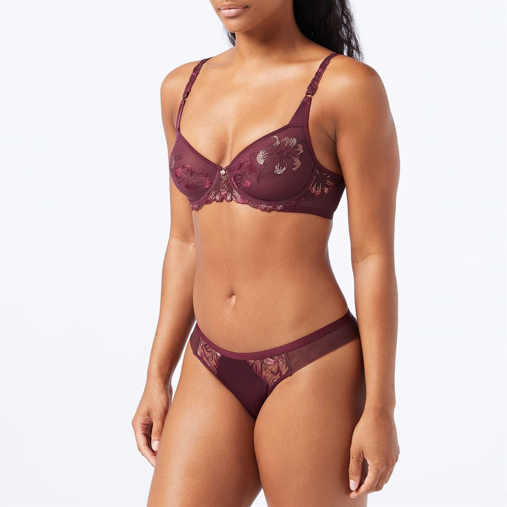 Triumph Freesia Florale Brazilian Deep Burgundy 