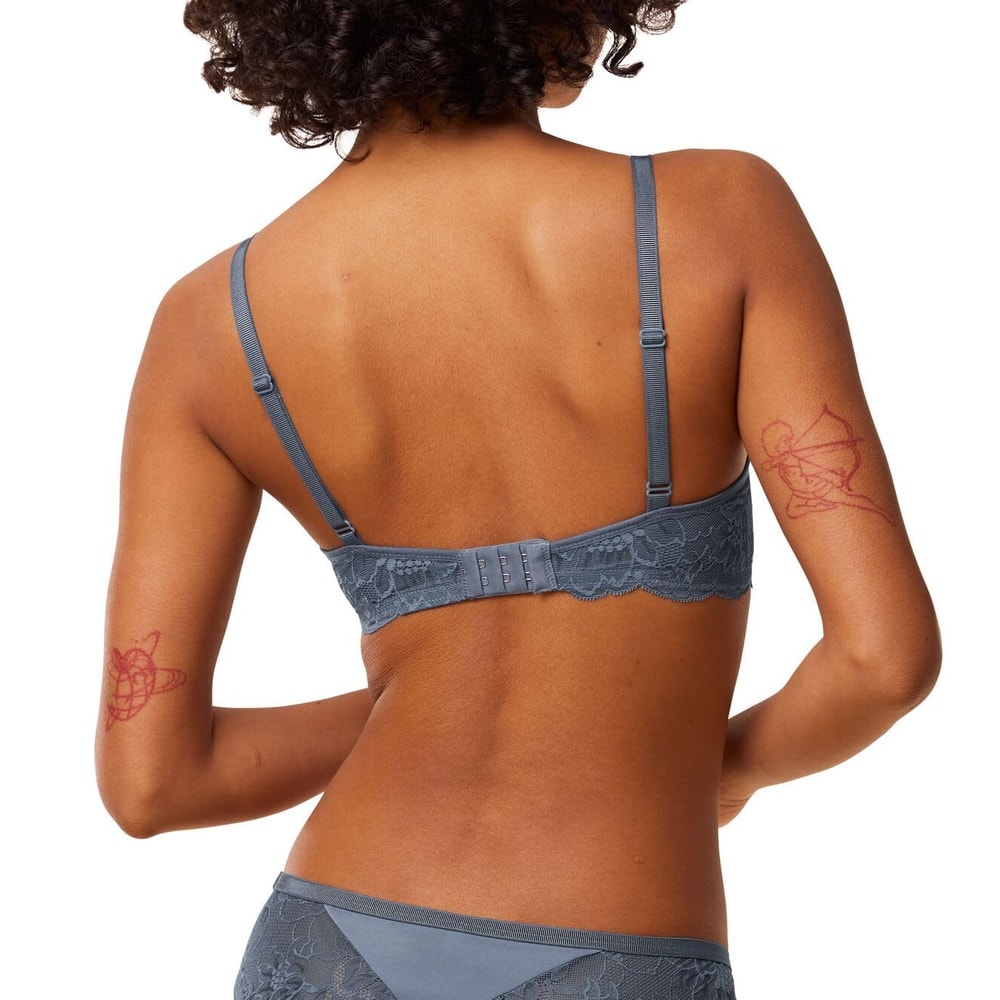 Triumph Amourette Charm T W02 Cloudy Blue 