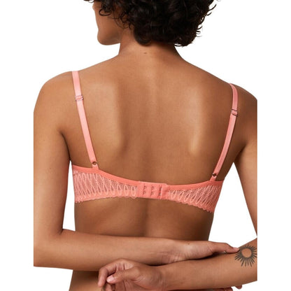 Triumph Aura Spotlight WHP Sugar Coral 