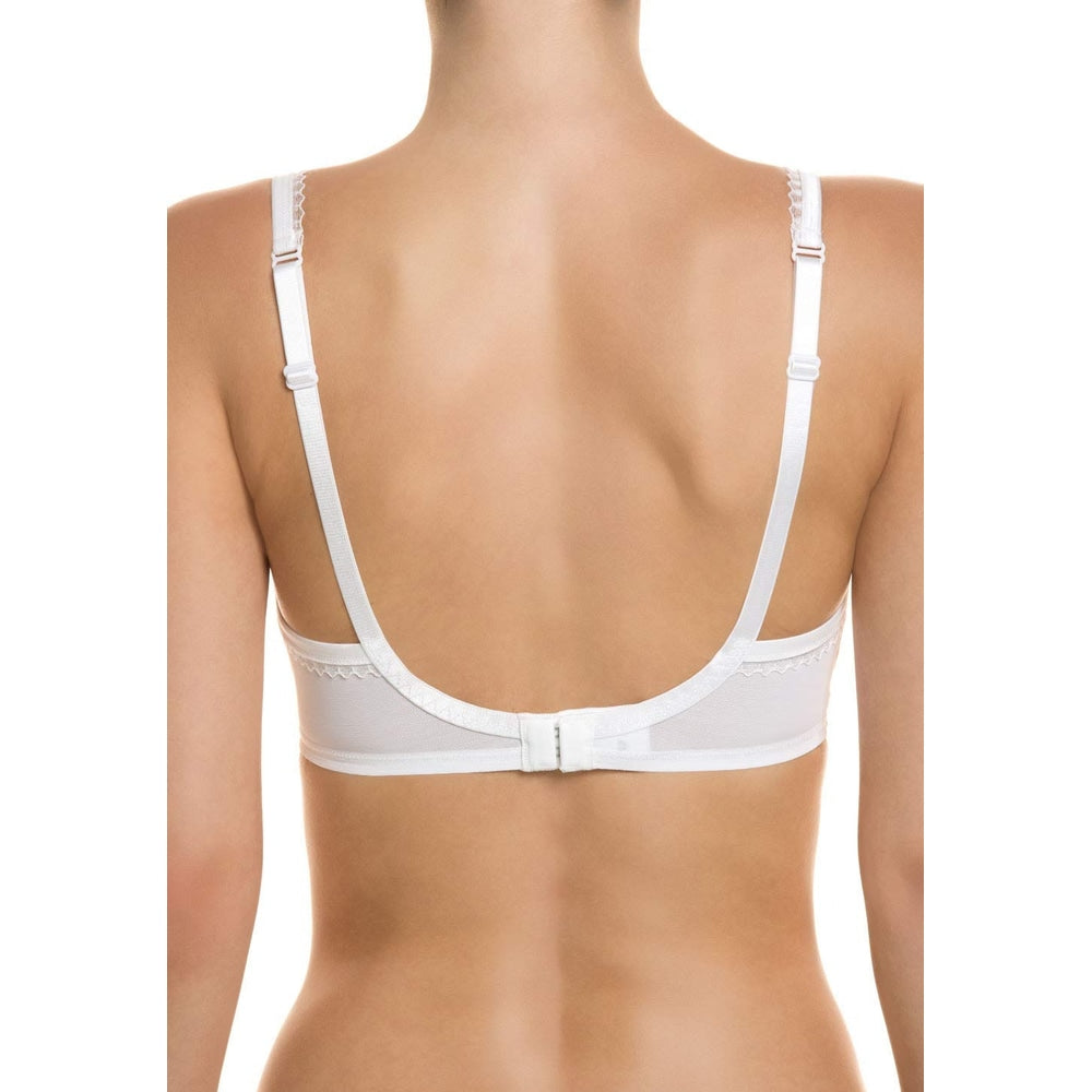 Triumph Beauty-Full Idol WHP White 