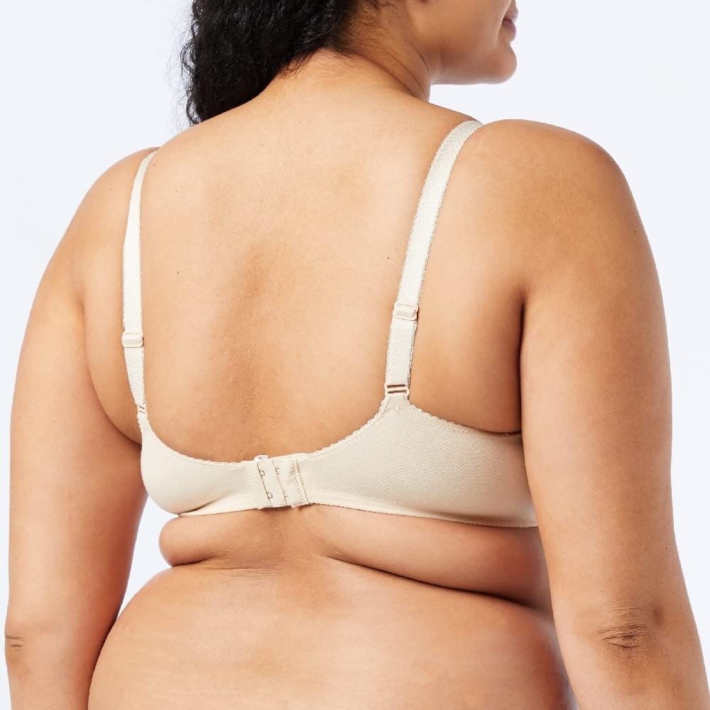 Triumph Cotton Beauty N Teint 