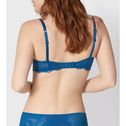 Triumph Lace Spotlight WHU01 Lagoon Blue 