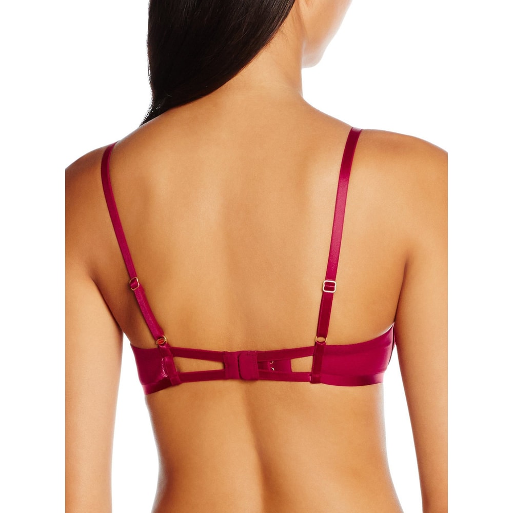 Triumph Sheer Rose Essence WHP Rumba Red  
