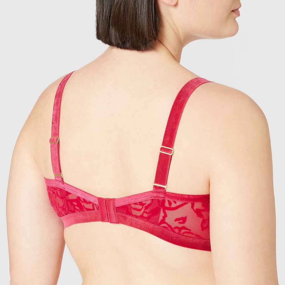 Triumph Velvet Rose Spotlight WHU Rosso Masai 