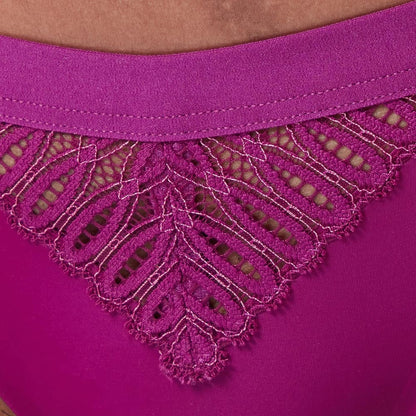 Triumph Aura Spotlight T Brazilian Violet 
