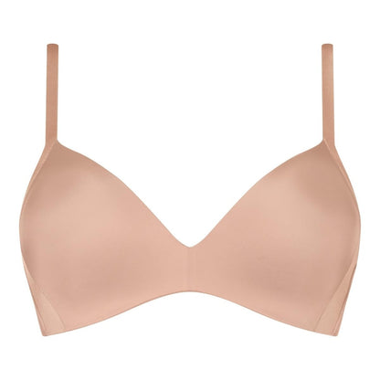 Triumph Body Make-up Soft Touch P01 EX Neutral Beige  
