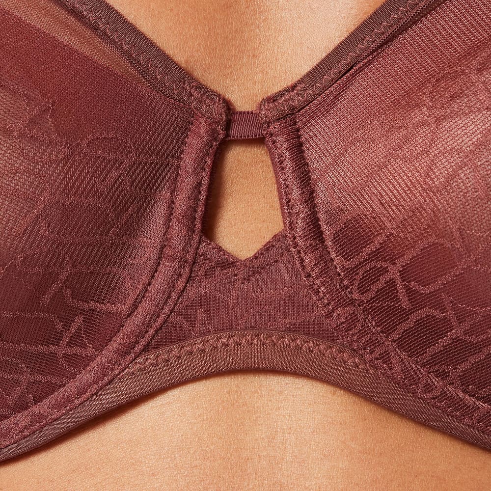 Triumph Signature Sheer W01 Ex Decadent Chocolate 