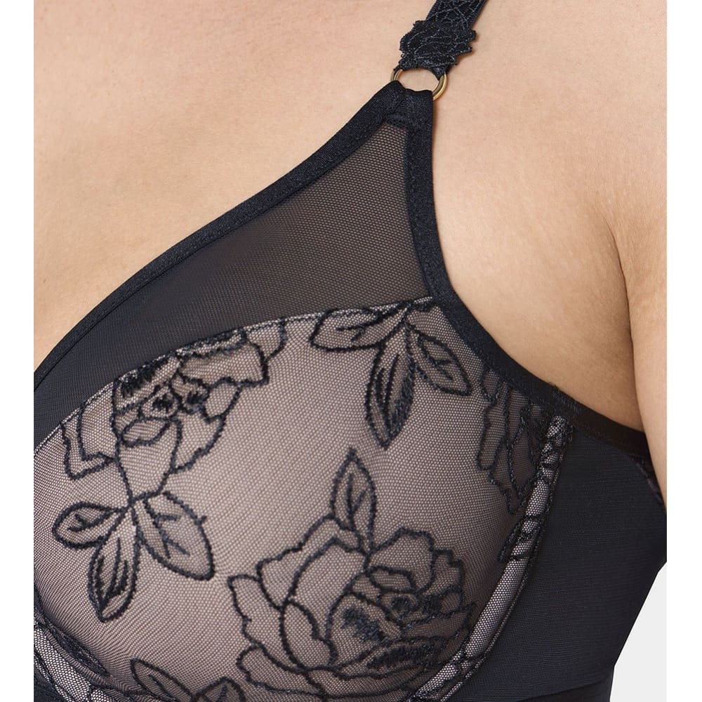 Triumph Wild Rose Florale W01 Black 